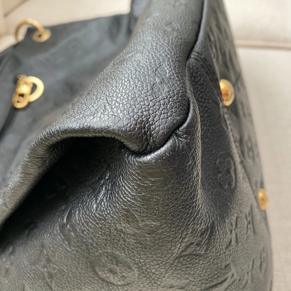Louis Vuitton ARTSY MM Monogram Empreinte Leather - Picture 7 of 9